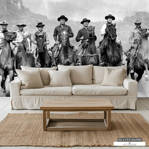 Magnificent 7-inspired Western wallpaper with bold cinematic style